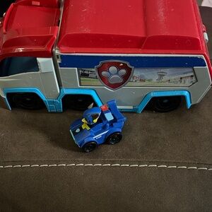 PAW Patrol: Pup Squad Patroller with Chase Vehicle